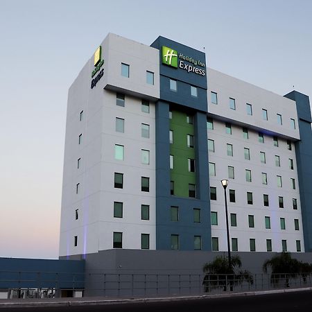 Holiday Inn Express Guaymas By Ihg Экстерьер фото Holiday Inn Express in Tijuana, Mexico