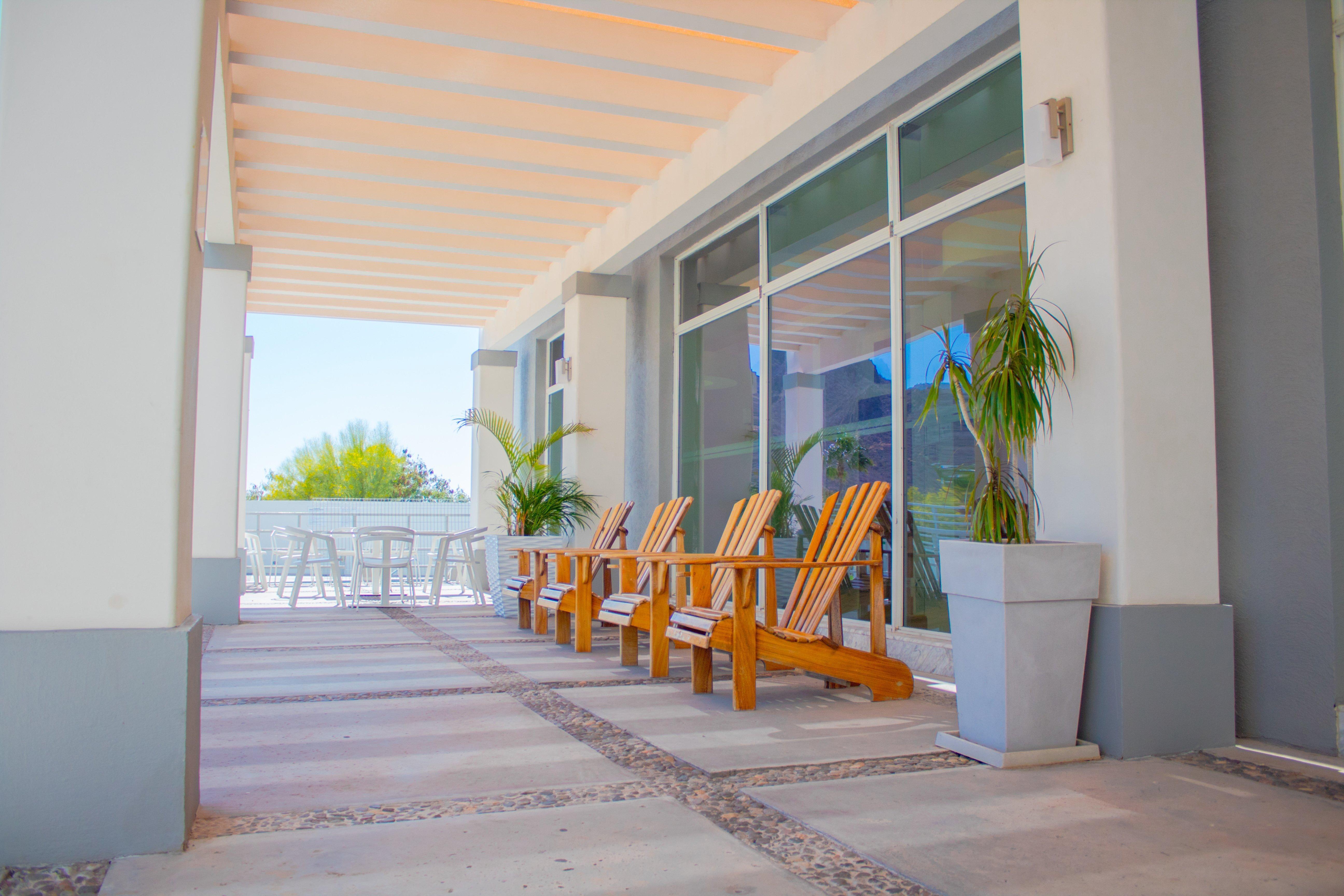 Holiday Inn Express Guaymas By Ihg Экстерьер фото The hotel's lobby