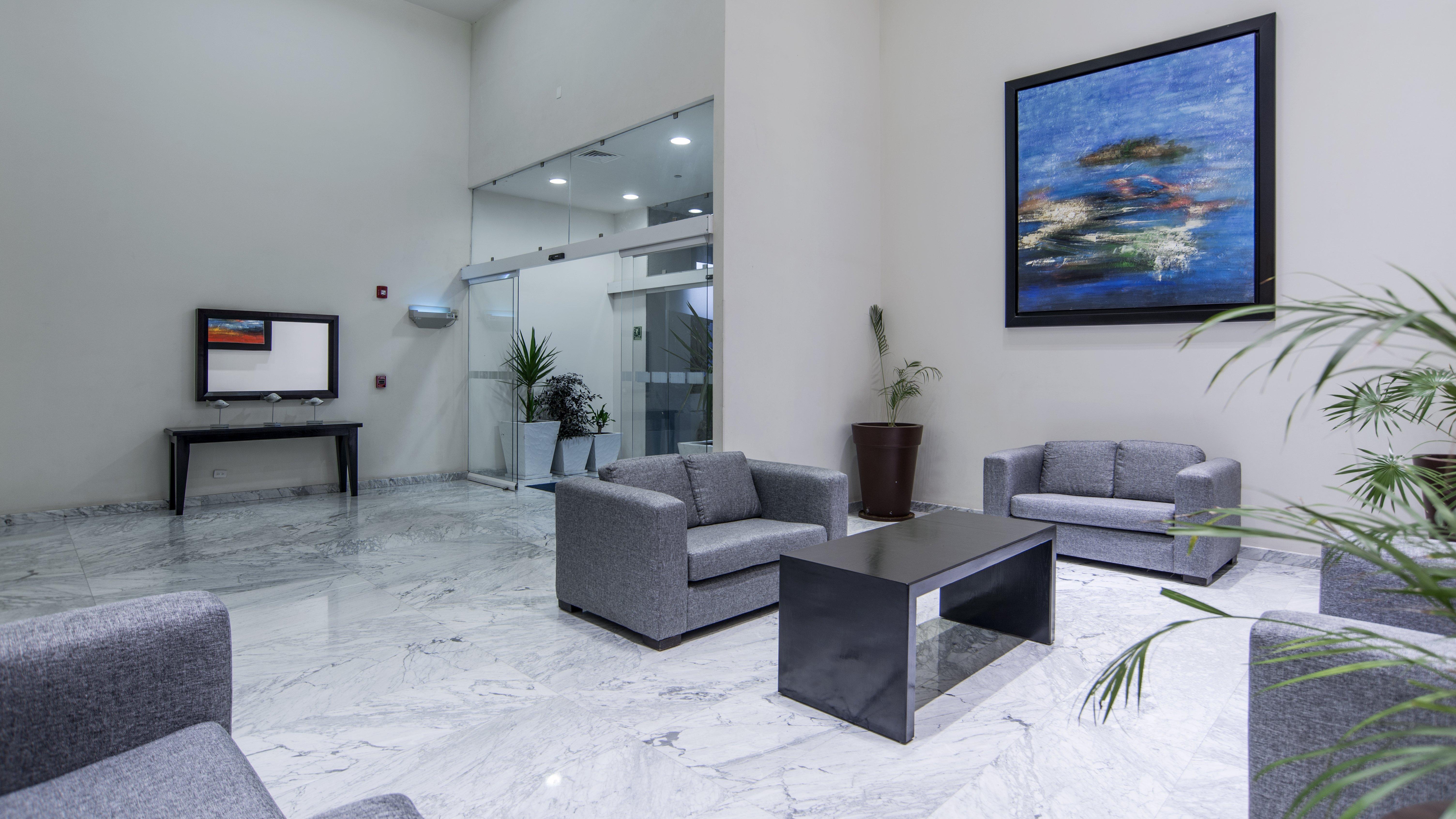 Holiday Inn Express Guaymas By Ihg Экстерьер фото Interior of the hotel